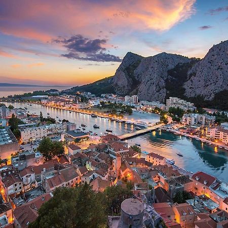 Absolute Beach Villa Omiš Екстериор снимка