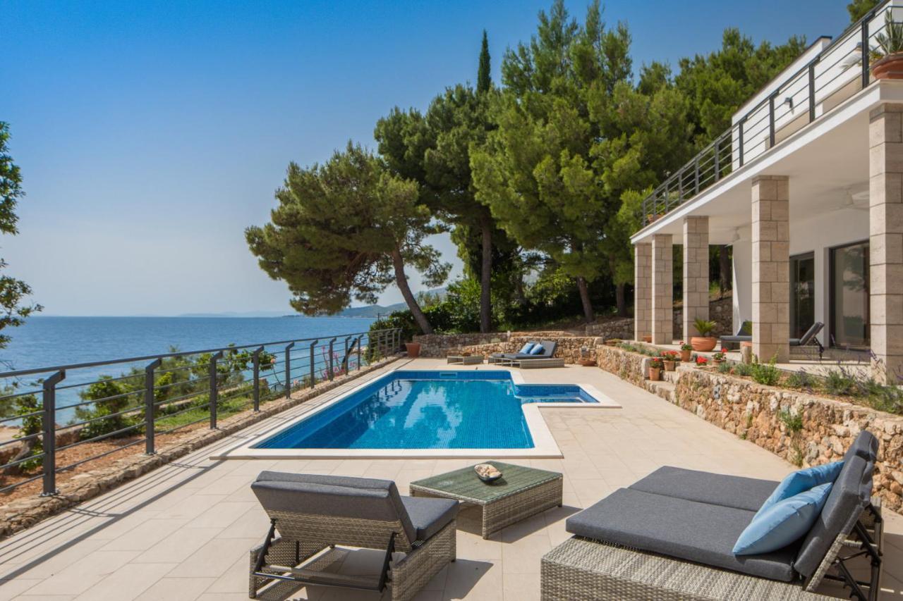 Absolute Beach Villa Omiš Екстериор снимка