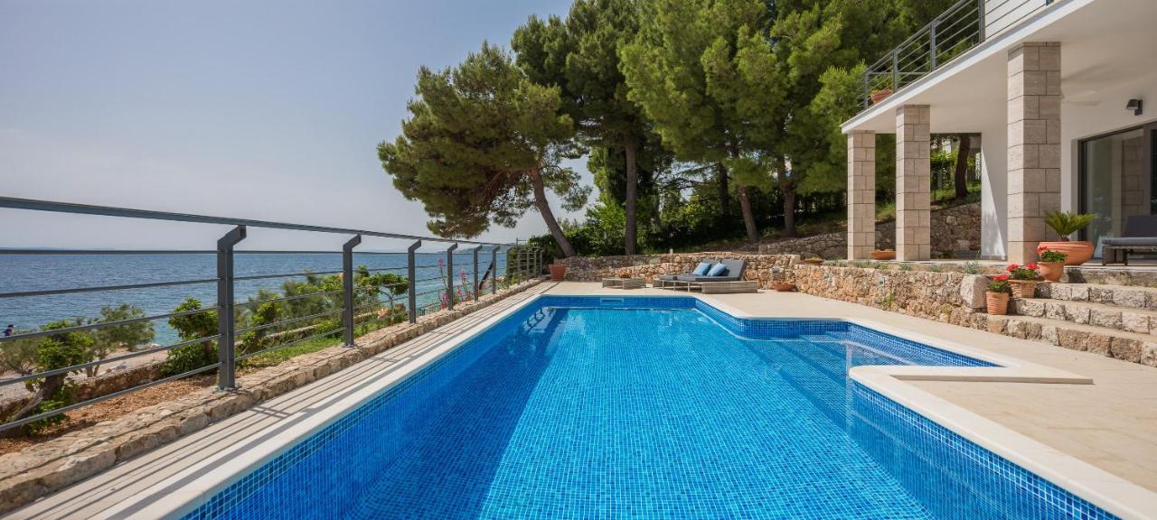 Absolute Beach Villa Omiš Екстериор снимка